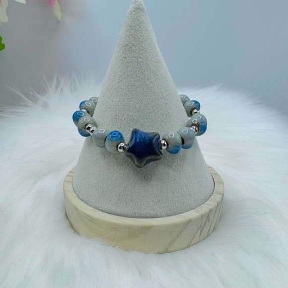 Blue Star Stone Beaded Bracelet - Picture 2 of 7